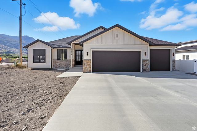 1213 W 3200 S, Perry, UT 84302