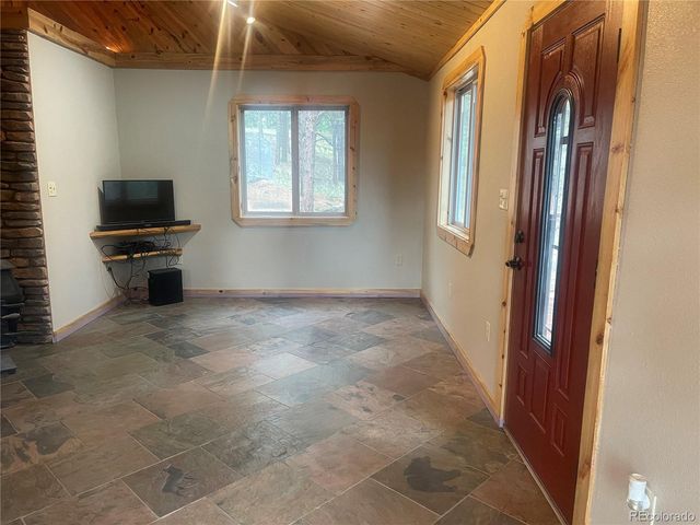 110 Wallace Drive, Florissant, CO 80816