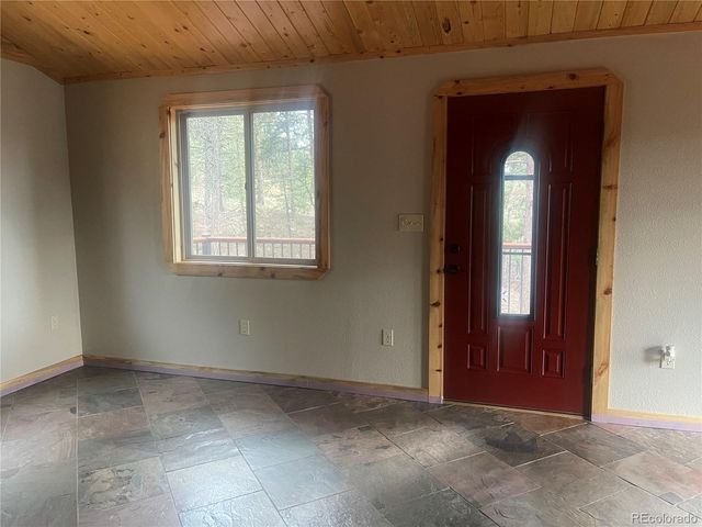 110 Wallace Drive, Florissant, CO 80816