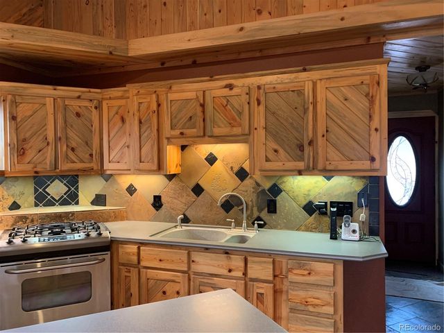 110 Wallace Drive, Florissant, CO 80816