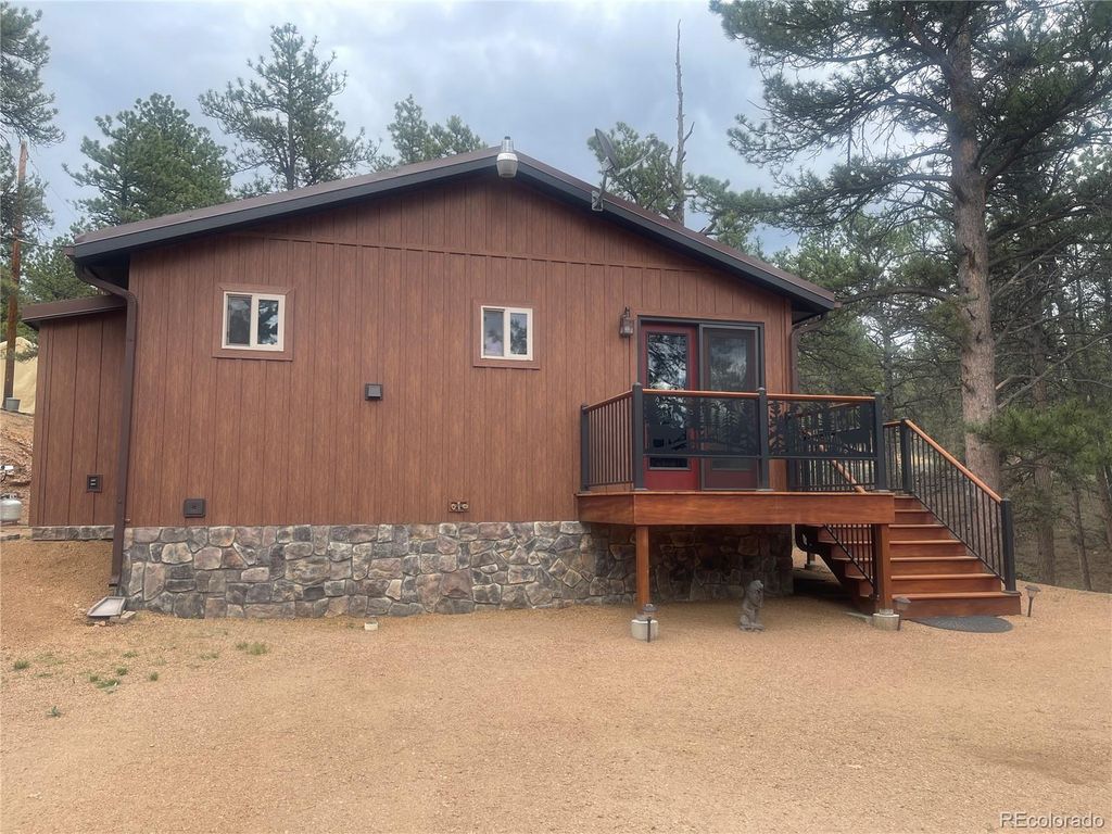 110 Wallace Drive, Florissant, CO 80816