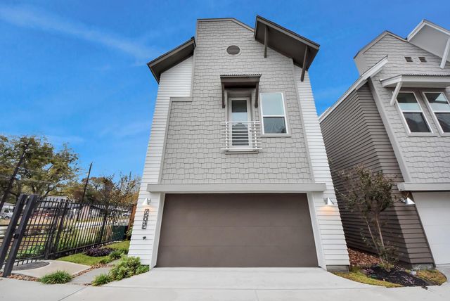 7504 Carver Road E, Houston, TX 77088