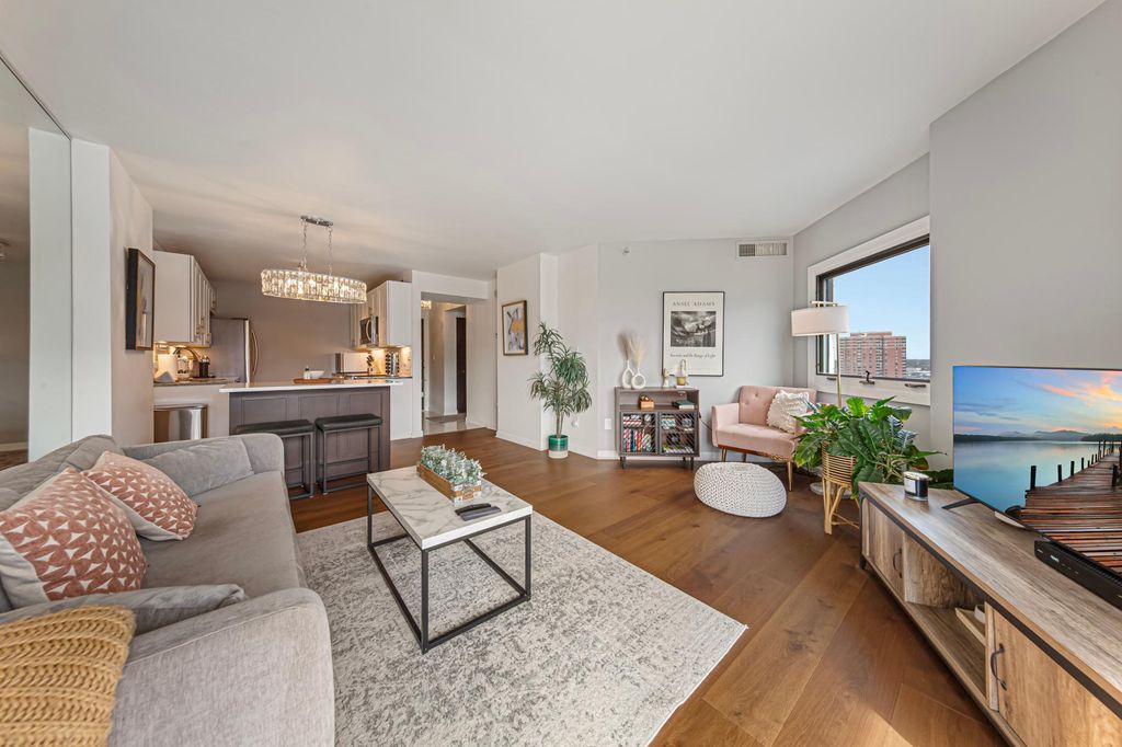 1225 Lasalle Avenue 2101, Minneapolis, MN 55403 — photo 4