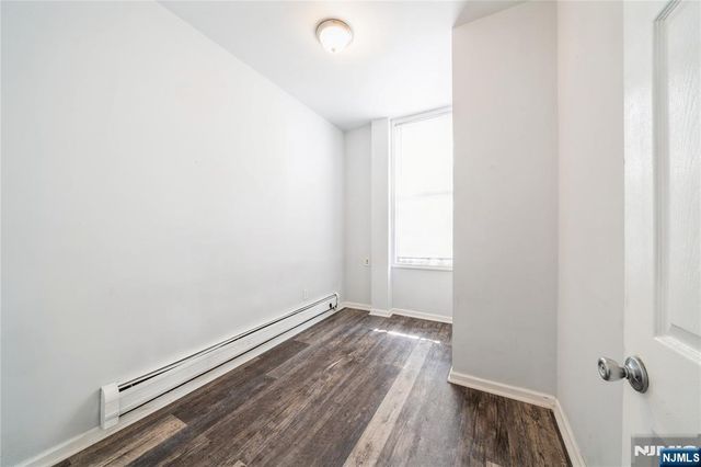 309 14th Street, Union City, NJ 07087