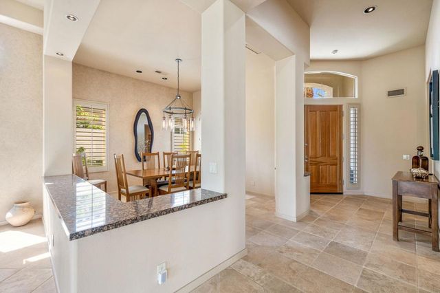 682 Elk Clover Circle, Palm Desert, CA 92211