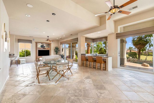682 Elk Clover Circle, Palm Desert, CA 92211