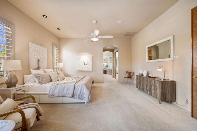 682 Elk Clover Circle, Palm Desert, CA 92211