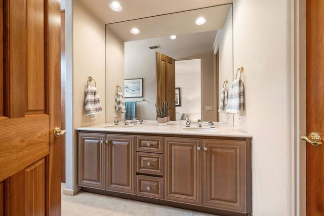 682 Elk Clover Circle, Palm Desert, CA 92211