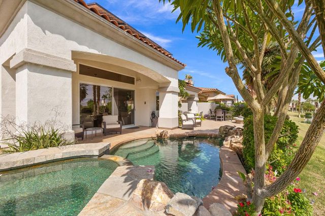 682 Elk Clover Circle, Palm Desert, CA 92211