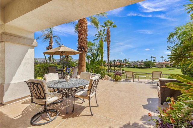 682 Elk Clover Circle, Palm Desert, CA 92211