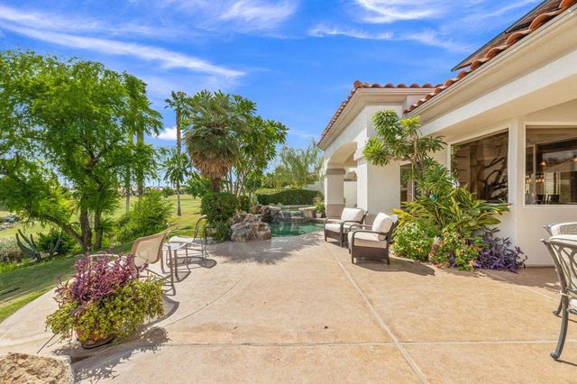 682 Elk Clover Circle, Palm Desert, CA 92211