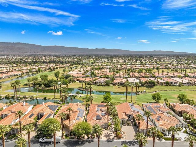 682 Elk Clover Circle, Palm Desert, CA 92211