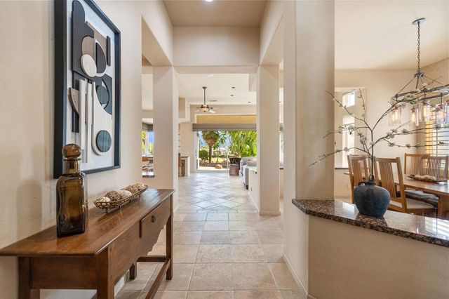 682 Elk Clover Circle, Palm Desert, CA 92211