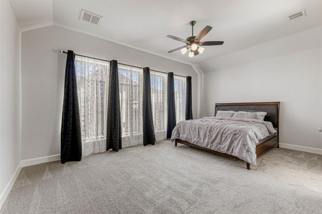 185 King Haakon Bay DR, Kyle, TX 78640