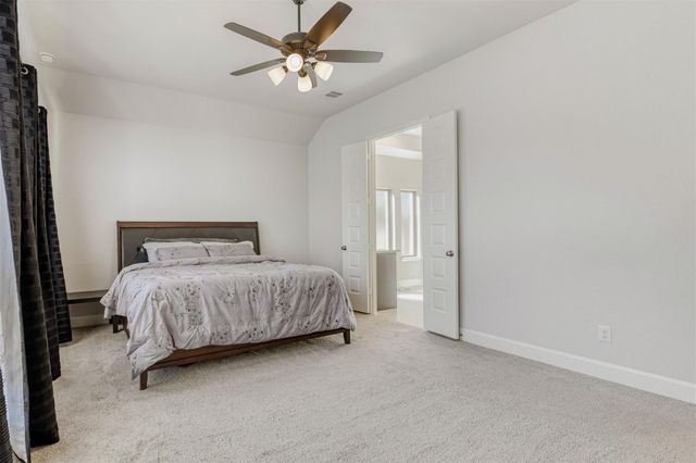 185 King Haakon Bay DR, Kyle, TX 78640