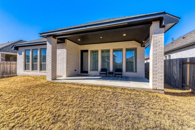 185 King Haakon Bay DR, Kyle, TX 78640