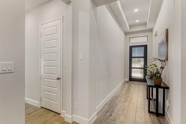 185 King Haakon Bay DR, Kyle, TX 78640