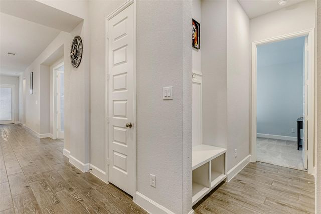 185 King Haakon Bay DR, Kyle, TX 78640