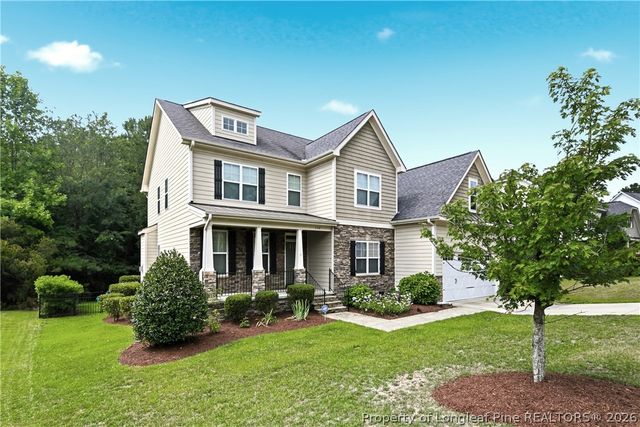 138 Valley Pines Circle, Spring Lake, NC 28390