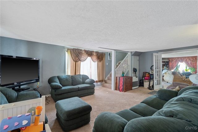 19 Whig Hill Road, West Monroe, NY 13167