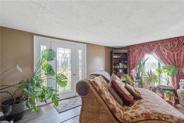 19 Whig Hill Road, West Monroe, NY 13167