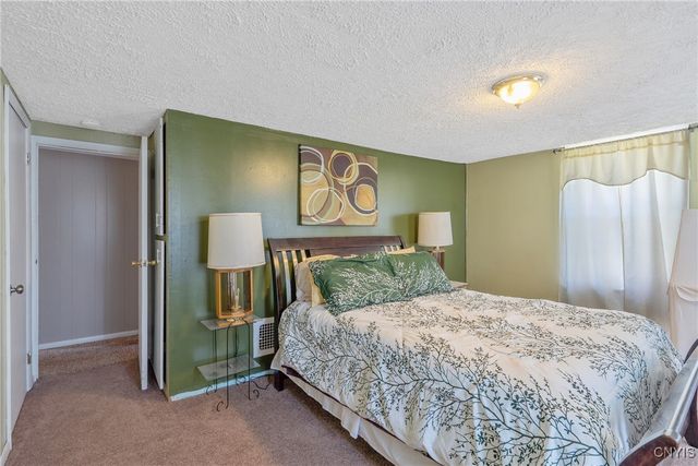 19 Whig Hill Road, West Monroe, NY 13167