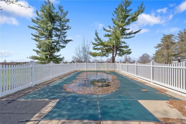 19 Whig Hill Road, West Monroe, NY 13167