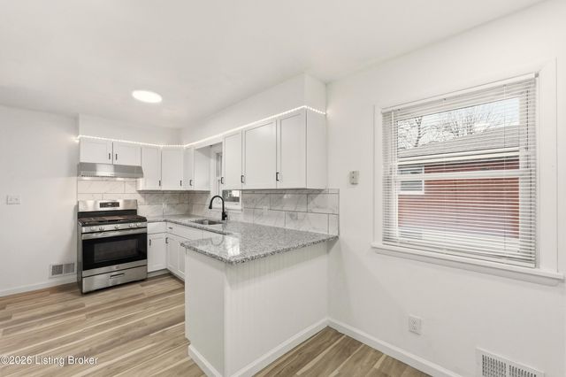 4538 Old Hazelwood Ave, Louisville, KY 40214