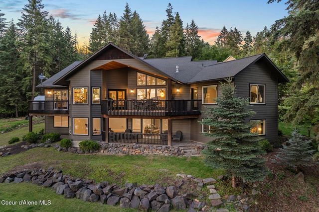 3124 S Lochurst Ln, Coeur D'alene, ID 83814
