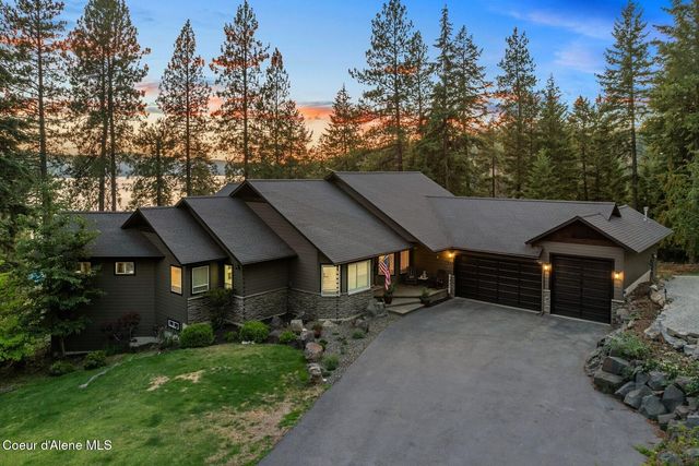 3124 S Lochurst Ln, Coeur D'alene, ID 83814