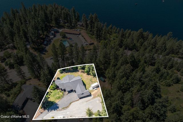 3124 S Lochurst Ln, Coeur D'alene, ID 83814