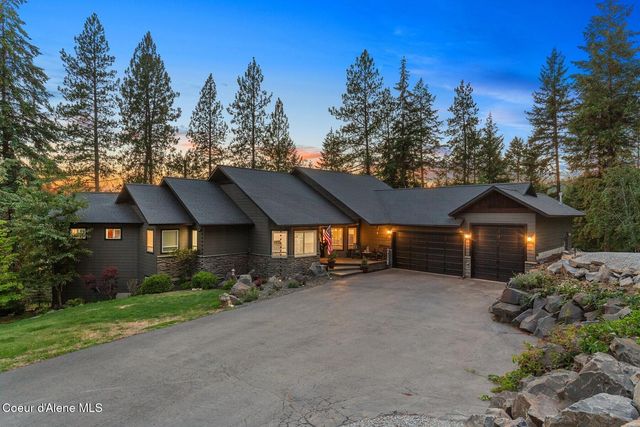 3124 S Lochurst Ln, Coeur D'alene, ID 83814