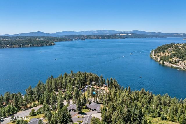 3124 S Lochurst Ln, Coeur D'alene, ID 83814