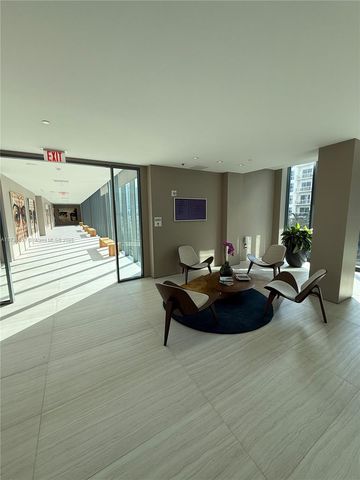 460 NE 28th St 2503, Miami, FL 33137