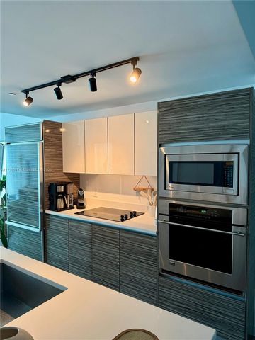 460 NE 28th St 2503, Miami, FL 33137