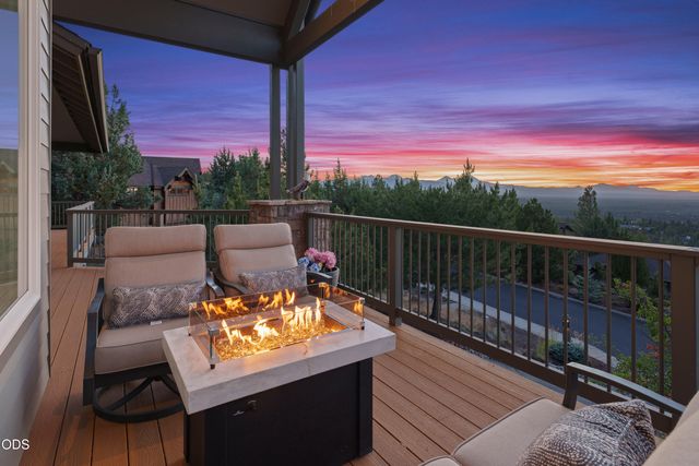 1359 NW Remarkable Drive, Bend, OR 97703