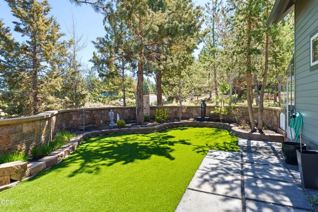 1359 NW Remarkable Drive, Bend, OR 97703