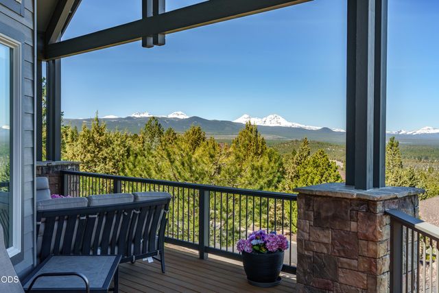 1359 NW Remarkable Drive, Bend, OR 97703