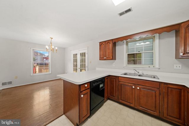 31 BEEKMAN PL, Charles Town, WV 25414