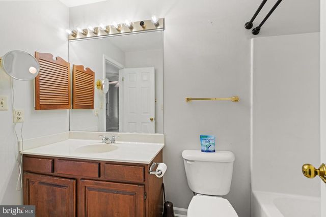 31 BEEKMAN PL, Charles Town, WV 25414