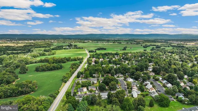 31 BEEKMAN PL, Charles Town, WV 25414
