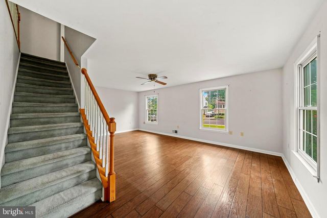 31 BEEKMAN PL, Charles Town, WV 25414