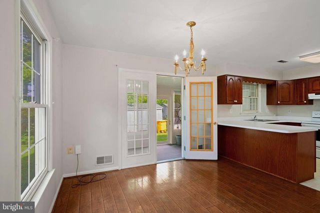 31 BEEKMAN PL, Charles Town, WV 25414