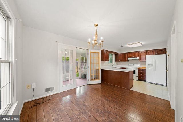 31 BEEKMAN PL, Charles Town, WV 25414