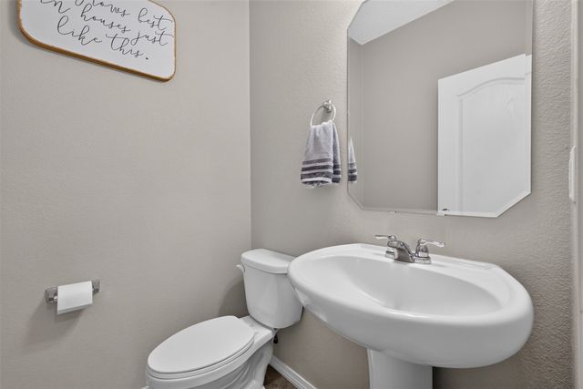 1748 Cooke Canyon Drive NW, Albuquerque, NM 87120