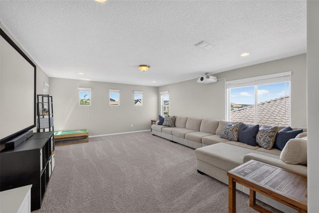 1748 Cooke Canyon Drive NW, Albuquerque, NM 87120