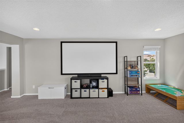 1748 Cooke Canyon Drive NW, Albuquerque, NM 87120
