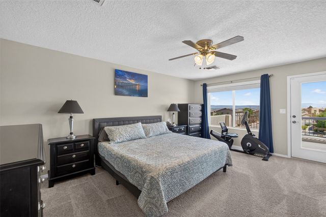 1748 Cooke Canyon Drive NW, Albuquerque, NM 87120