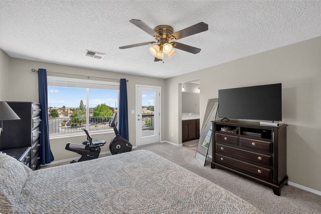 1748 Cooke Canyon Drive NW, Albuquerque, NM 87120