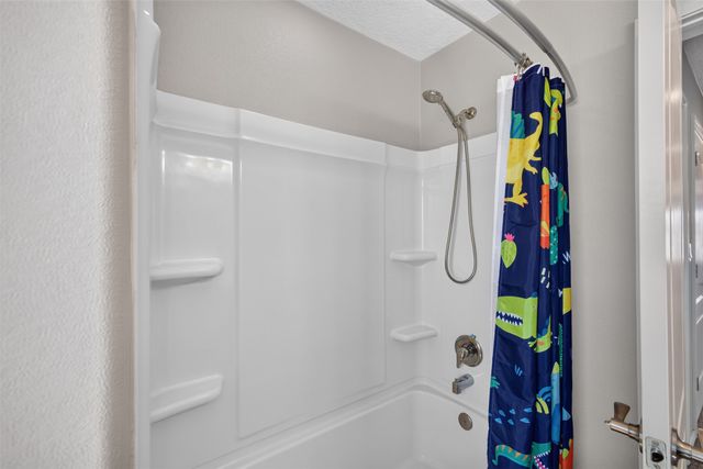 1748 Cooke Canyon Drive NW, Albuquerque, NM 87120